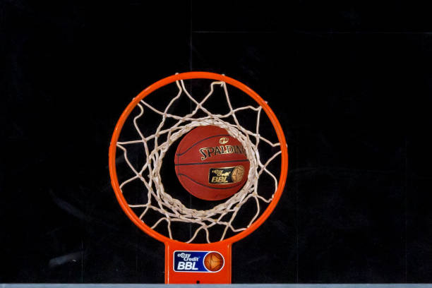 教练组提出 教练组提出