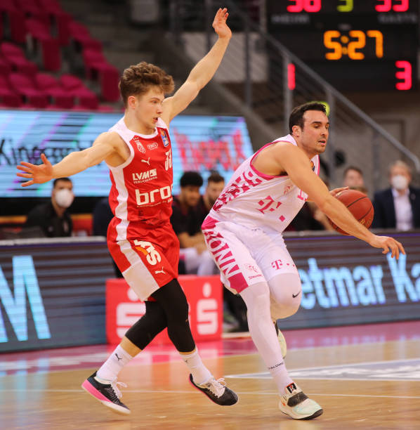 击阵型并给 击阵型并给