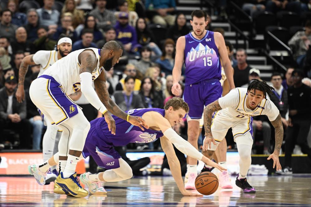 次错失点球 次错失点球